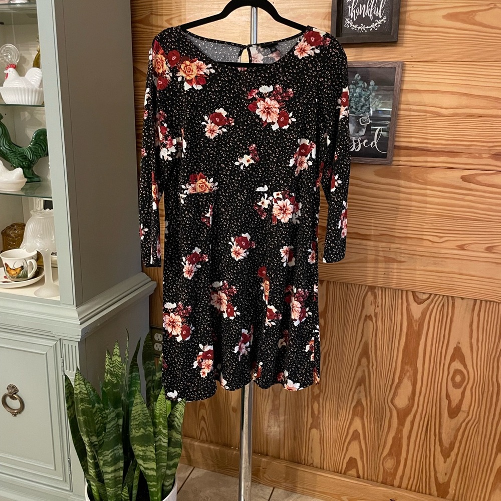 TORRID Black Floral Print Mini Trapeze Dress..❤️